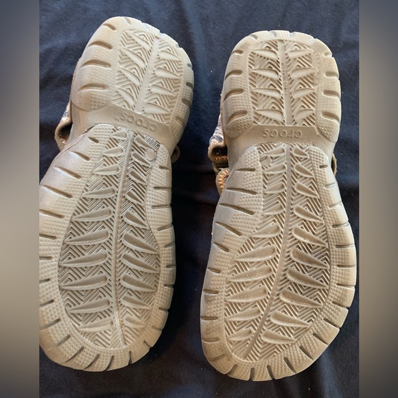 Camo Crocs - Picture 5 of 6